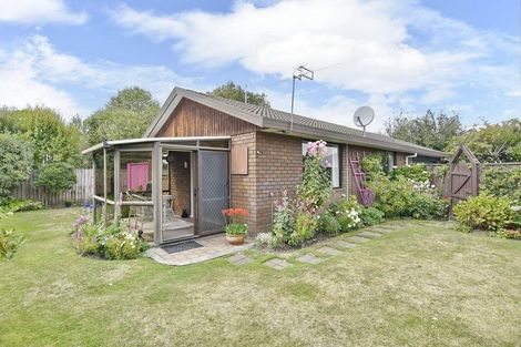 Photo of property in 21b Chartwell Close, Rangiora, 7400