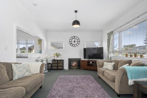 Photo of property in 11 Stewart Street, Te Puke, 3119