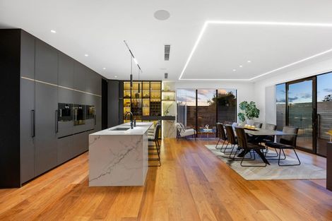 Photo of property in 4 Taku Close, Long Bay, Auckland, 0630