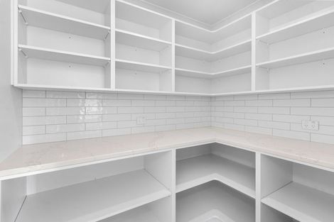 Photo of property in 15 Cleaver Street, Woodend, 7610