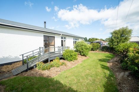 Photo of property in 43 Robertson Street, Gore, 9710