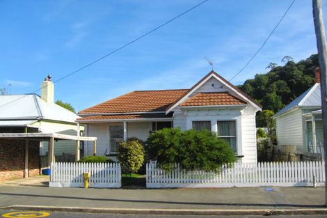Photo of property in 35 Carr Street, North East Valley, Dunedin, 9010