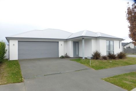 Photo of property in 8 Caulfield Avenue, Halswell, Christchurch, 8025