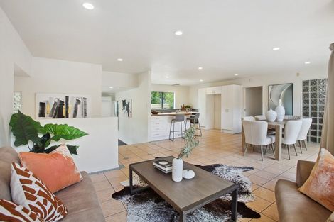 Photo of property in 3 Khaleel Place, Henderson, Auckland, 0612