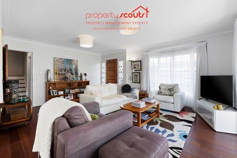 Photo of property in 2/139 Shakespeare Road, Milford, Auckland, 0620