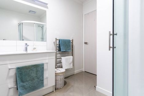 Photo of property in Waterview Estate, 69/4 Greystone Place, Omokoroa, 3114