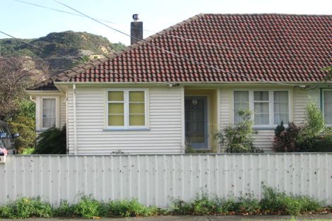 Photo of property in 51 Biddle Crescent, Taita, Lower Hutt, 5011