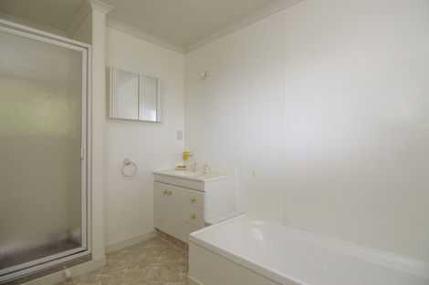 Photo of property in 87 Waterloo Crescent, Hokowhitu, Palmerston North, 4410