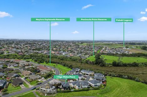 Photo of property in 1 Nga Waka Place, Mangere, Auckland, 2022