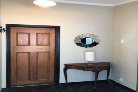 Photo of property in 1 Mckenzie Terrace, Te Aro, Wellington, 6011