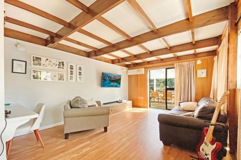 Photo of property in 34 Field Street, Silverstream, Upper Hutt, 5019