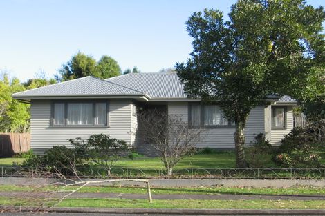 Photo of property in 12 Brocas Avenue, Hillcrest, Hamilton, 3216