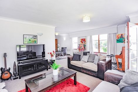 Photo of property in 207 Windsor Avenue, Parkvale, Hastings, 4122