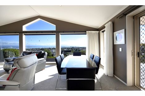 Photo of property in 6 Berkshire Place, Stoke, Nelson, 7011