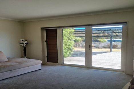 Photo of property in 8 Sackville Street, Martinborough, 5711