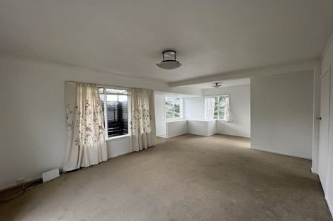 Photo of property in 26 Matipo Road, Mairangi Bay, Auckland, 0630