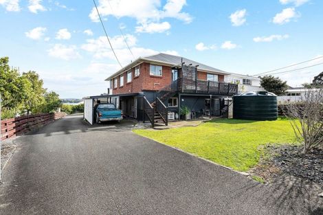 Photo of property in 1006 Whangaparaoa Road, Tindalls Beach, Whangaparaoa, 0930