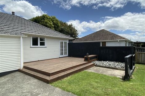 Photo of property in 105 Porchester Road, Papakura, 2110