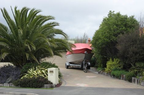 Photo of property in 10 Point Road, Monaco, Nelson, 7011