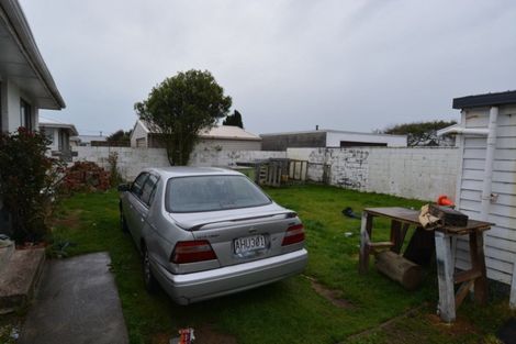 Photo of property in 16 Stirrat Street, Kingswell, Invercargill, 9812