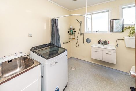 Photo of property in 2/234 Heads Road, Gonville, Whanganui, 4501