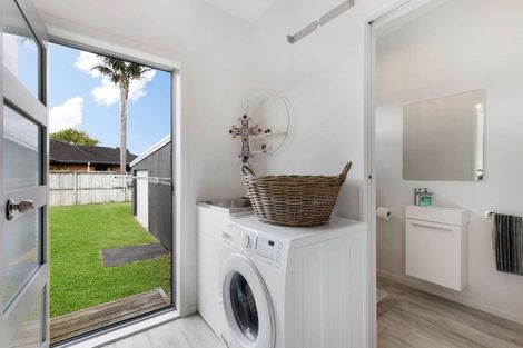 Photo of property in 64 Harrisville Road, Tuakau, 2121