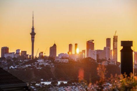 Photo of property in 29a Ngaiwi Street, Orakei, Auckland, 1071