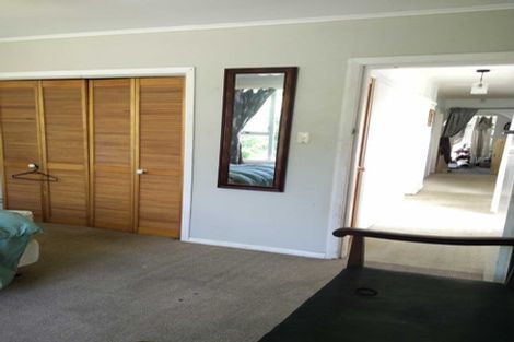 Photo of property in 53 Raumati Road, Raumati Beach, Paraparaumu, 5032