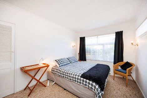 Photo of property in 30 Summerhill Drive, Fitzherbert, Palmerston North, 4410