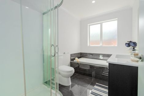 Photo of property in 3 Browns Road, St Albans, Christchurch, 8014