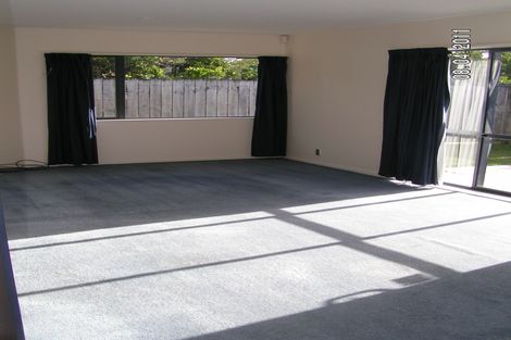 Photo of property in 16/103 Swanson Road, Henderson, Auckland, 0610