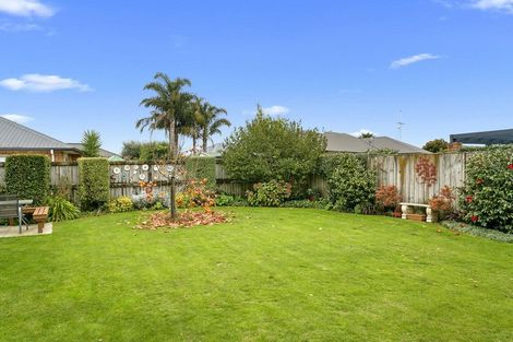 Photo of property in 38 Oaklands Drive, Cambridge, 3434