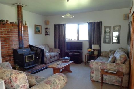 Photo of property in 3102 Coaltrack Road, Coalgate, 7673