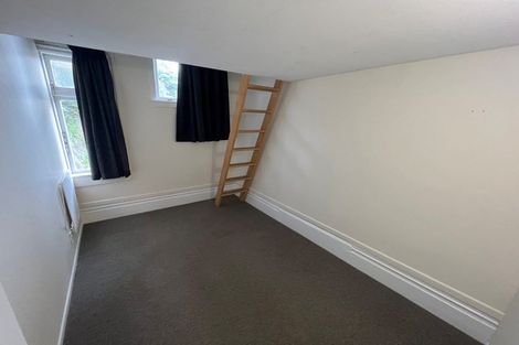 Photo of property in 72 Fairlie Terrace, Kelburn, Wellington, 6021