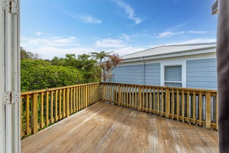 Photo of property in 3 Vautier Avenue, Wadestown, Wellington, 6012