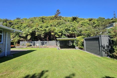 Photo of property in 127 Main South Road, Karoro, Greymouth, 7805