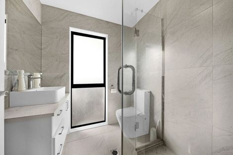 Photo of property in 3/45 Dale Crescent, Pakuranga, Auckland, 2010