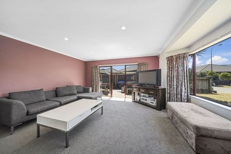 Photo of property in 49 College Drive, Paraparaumu, 5032