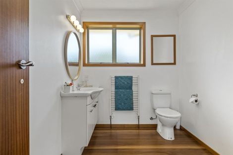 Photo of property in 11 Clivedene Street, Matua, Tauranga, 3110