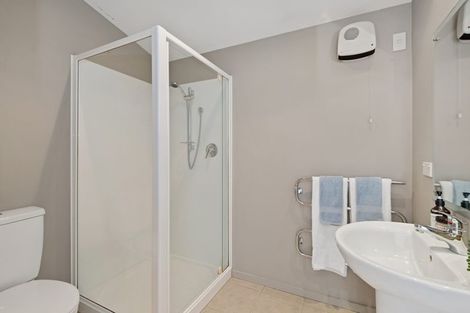 Photo of property in 30b Lyndon Street, Riccarton, Christchurch, 8041