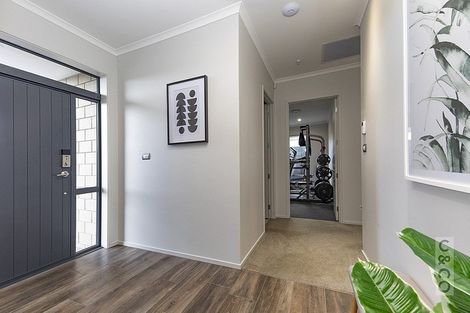 Photo of property in 42 Pohutukawa Parade, Riverhead, 0820