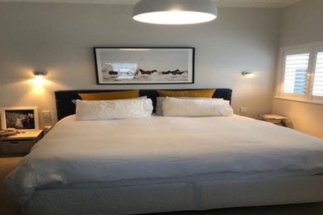 Photo of property in 2/25 Rugby Road, Birkenhead, Auckland, 0626