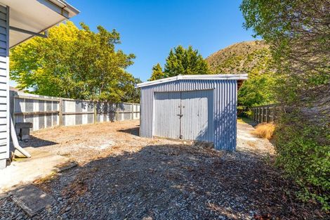 Photo of property in 77 Bledisloe Street, Kurow, 9435