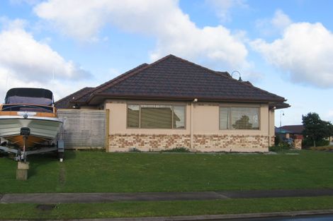 Photo of property in 1 Attymon Lane, East Tamaki, Auckland, 2016