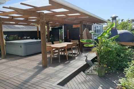 Photo of property in 2 Poole Street, Feilding, 4702