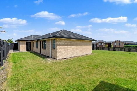 Photo of property in 39 Northmoor Boulevard, Rolleston, 7615
