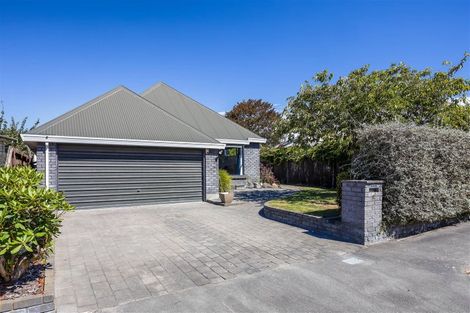 Photo of property in 12 Dunbarton Street, Redwood, Christchurch, 8051