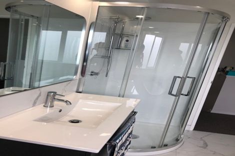 Photo of property in 28a Opaheke Road, Papakura, 2110