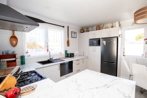 Photo of property in 4 Rakino Drive, Kerepehi, Paeroa, 3671