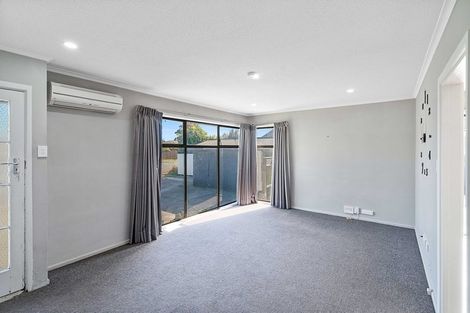Photo of property in 2a Skerten Avenue, Hornby, Christchurch, 8042